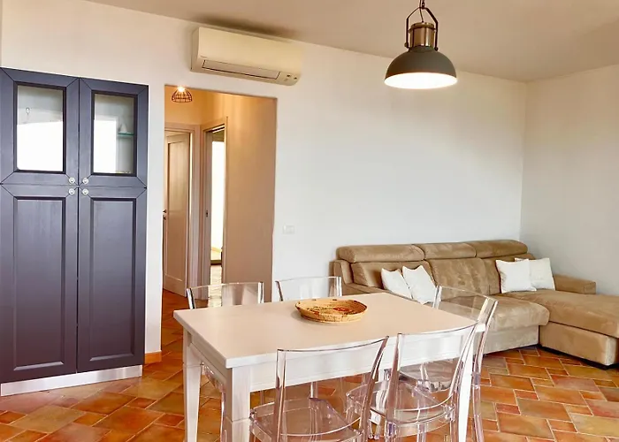 Lägenhet Nuovo Con Giardino E Vista Mare Mozzafiato